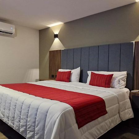 Hotel Granada プエブラ エクステリア 写真