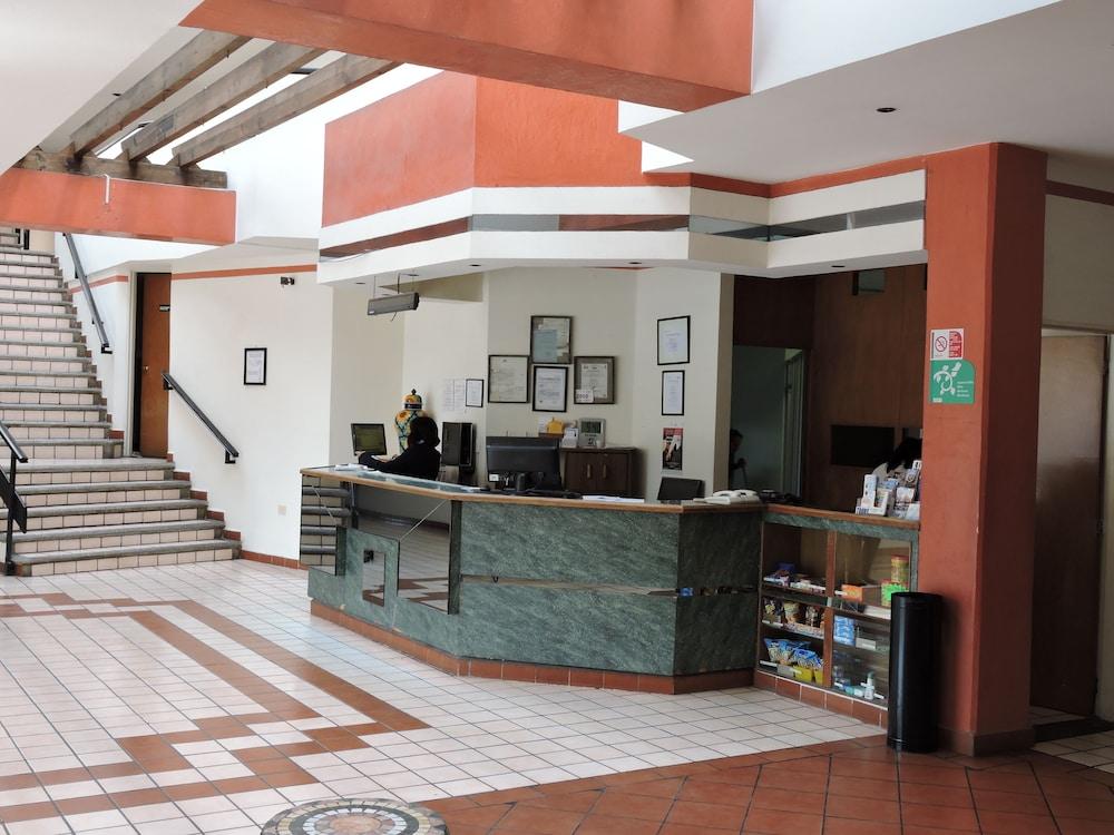 Hotel Granada プエブラ エクステリア 写真