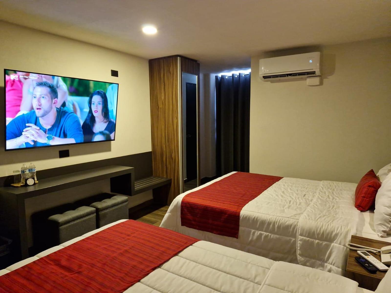 Hotel Granada プエブラ エクステリア 写真