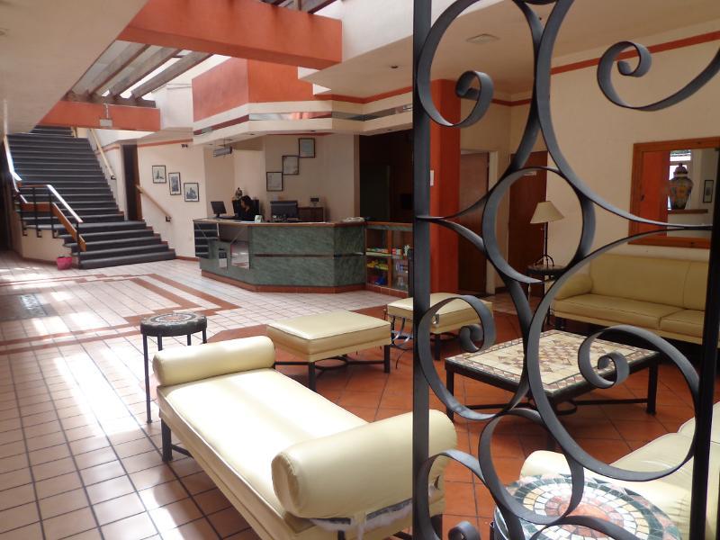 Hotel Granada プエブラ エクステリア 写真